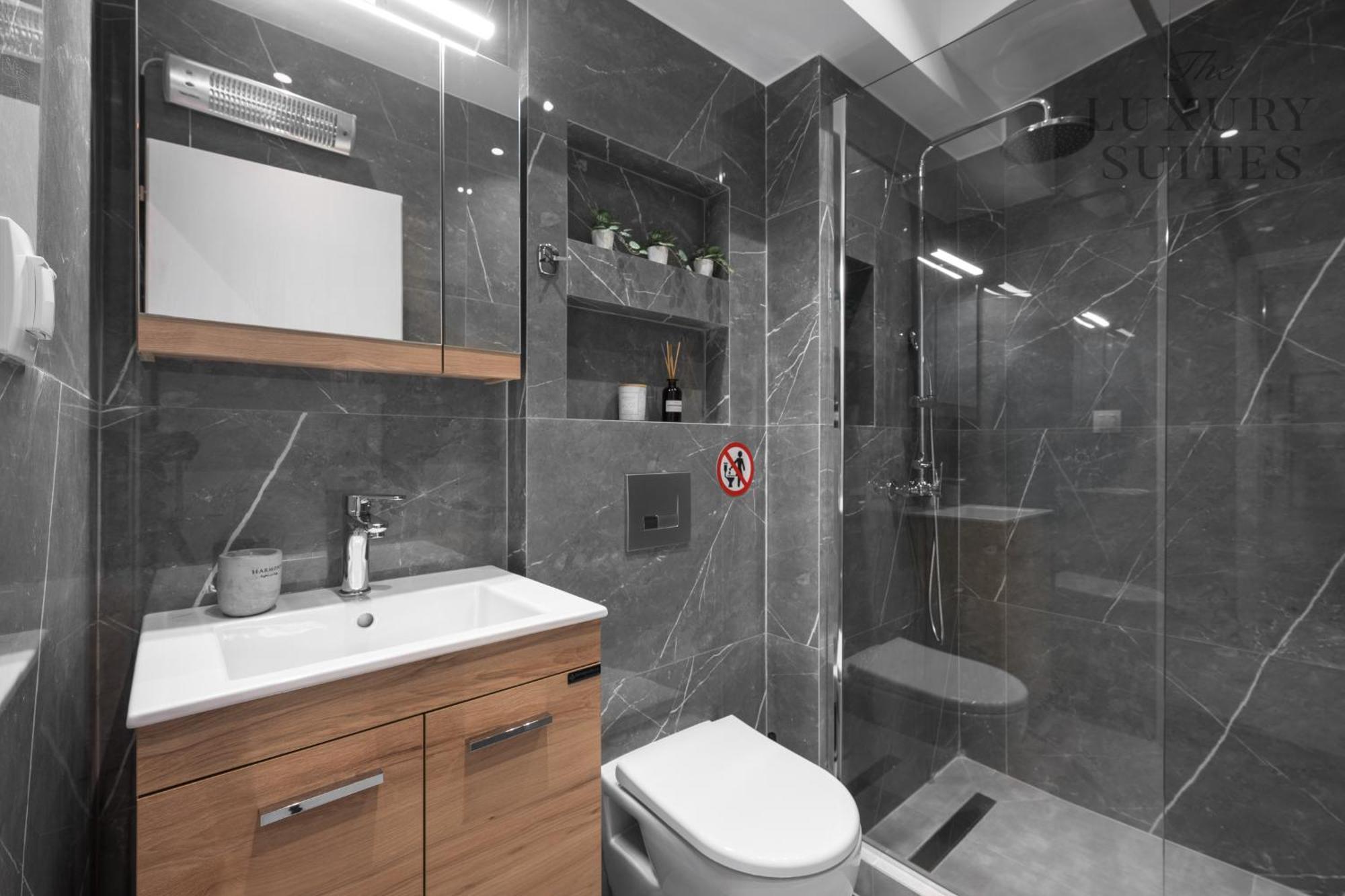 Bonsai Apartments, The Luxury Suites Thessaloniki Exterior photo